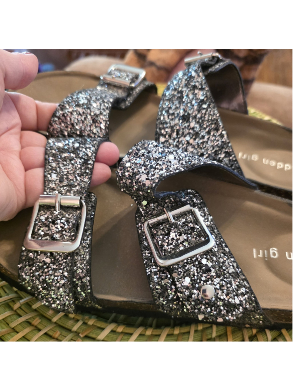 ❣️FINAL DROP❣️ Madden Girl Rhinestone Glam Sparkle Summer Slip Sandals Size 8.5 - Picture 9 of 12